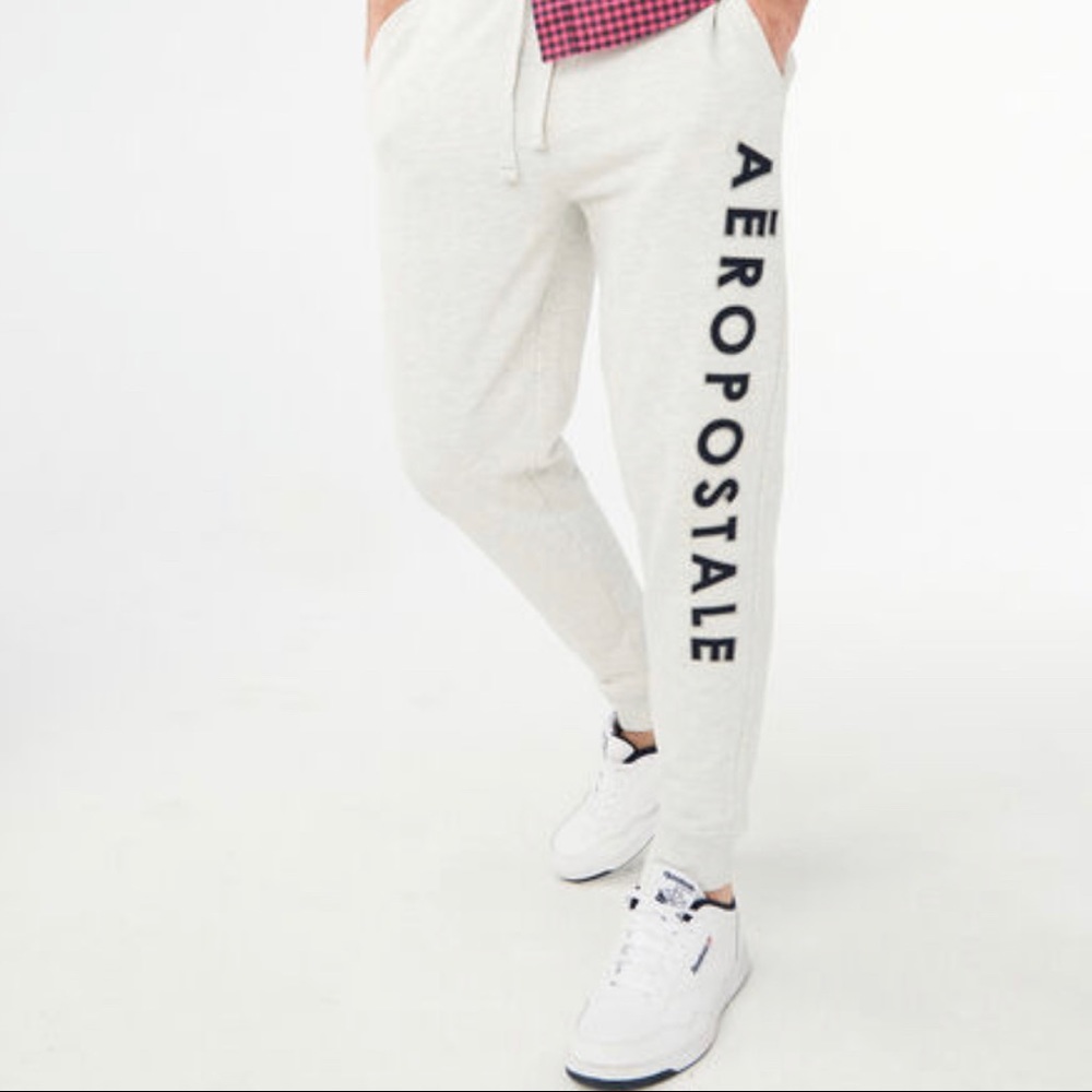 Gray Aeropostale Sweatpants